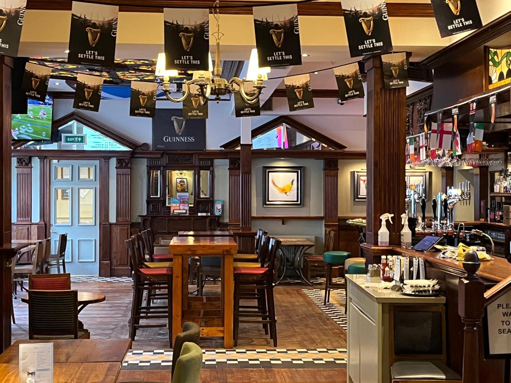 The Globe Inn Αμπερντήν Εξωτερικό φωτογραφία